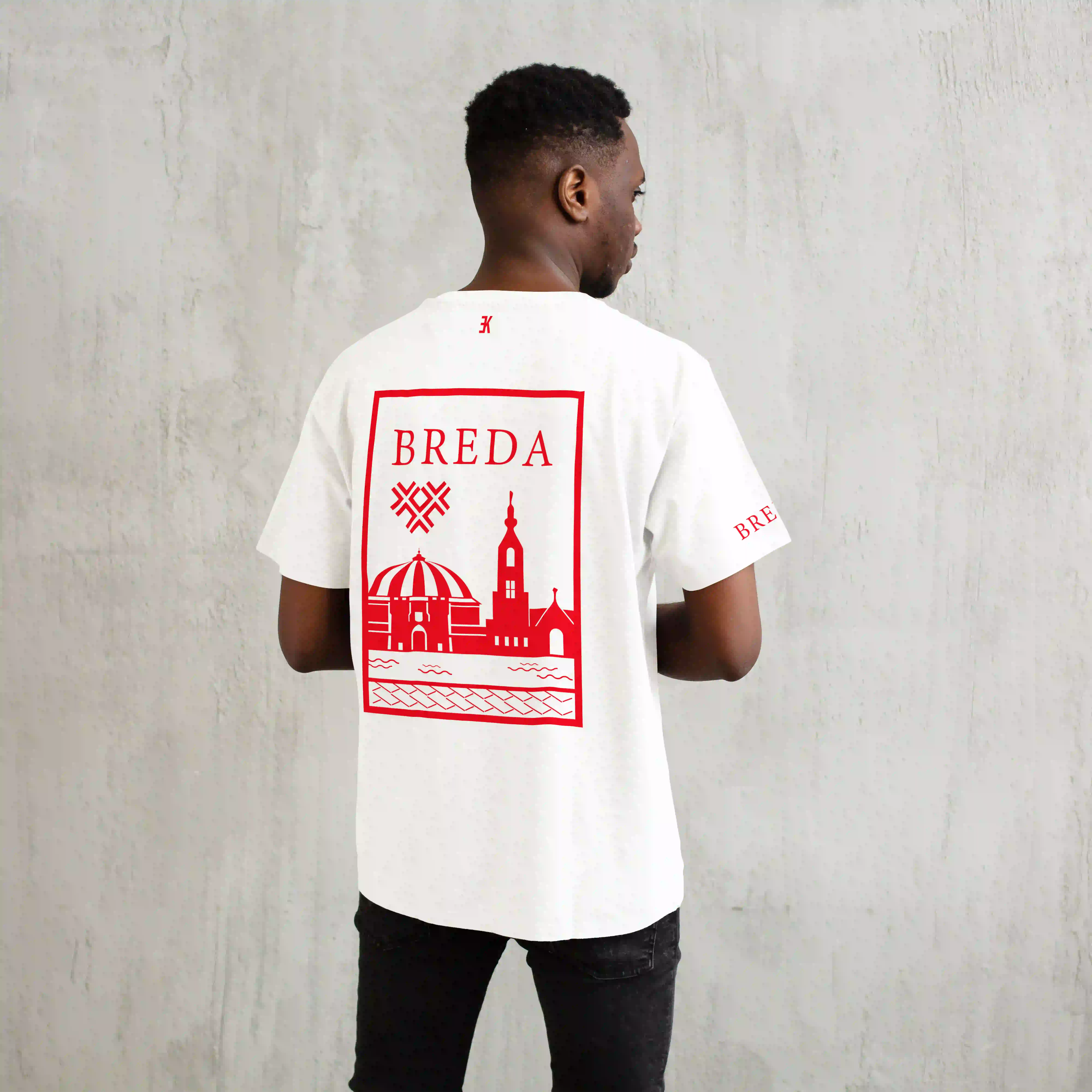 Breda Shirt - Breda t shirt wit model vlak rood 1 - EK8197