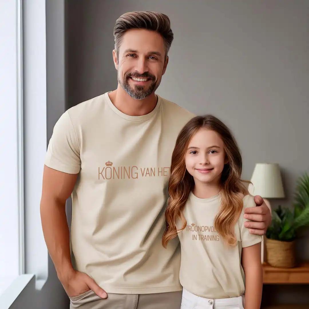 Matching Shirts Vaderdag - De Koning - Evenementenkledingnl model koning vaderdag shirt kindershirt beige 1 - 01