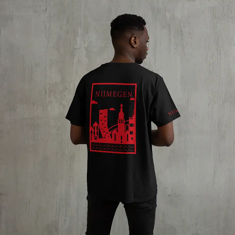 Nijmegen Shirt - Nijmegen shirt model vlak rood 3 - Nijmegen Shirt O32633