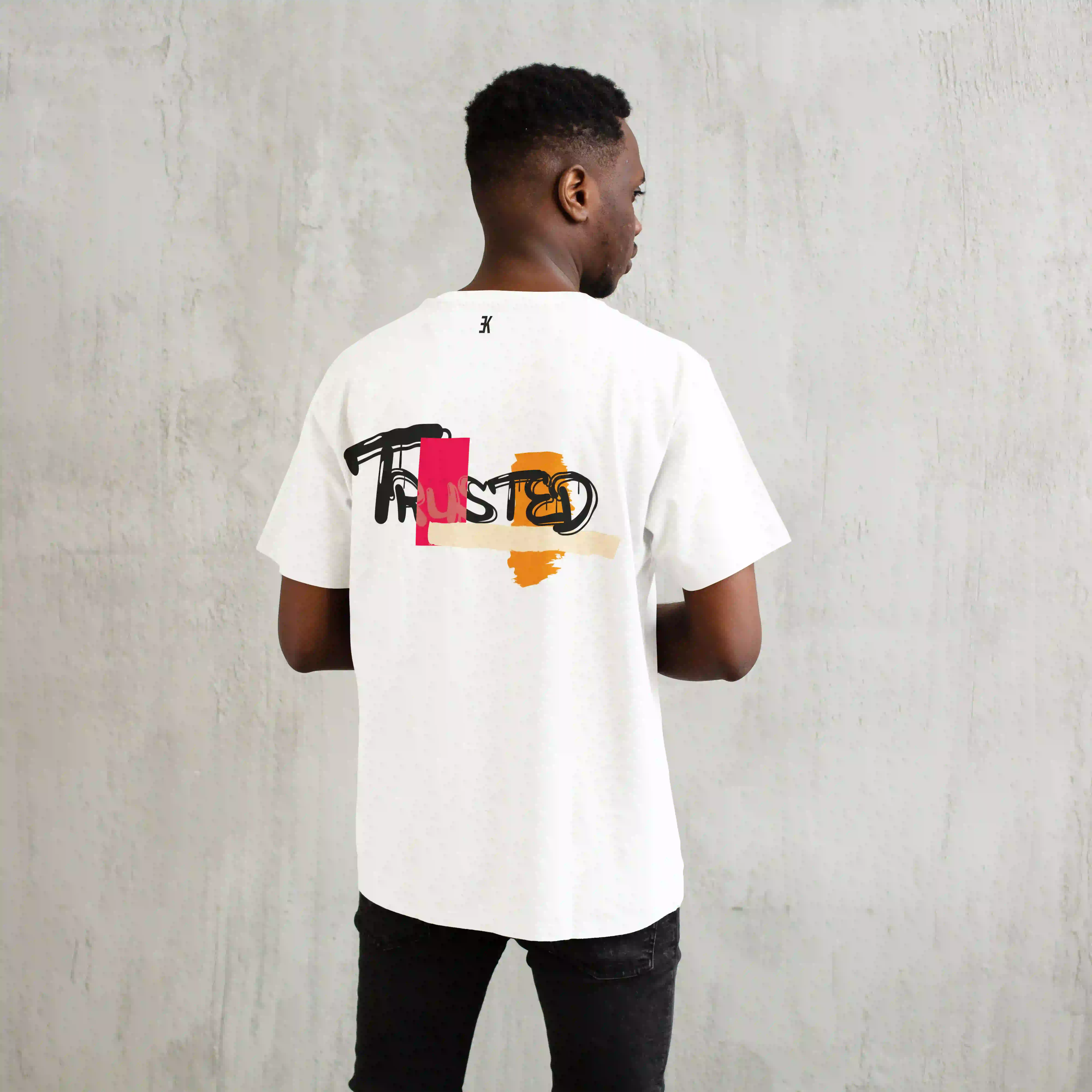 TRUSTED -  T-Shirt - Trusted wit t shirt zwart - TRUSTED - BLACK